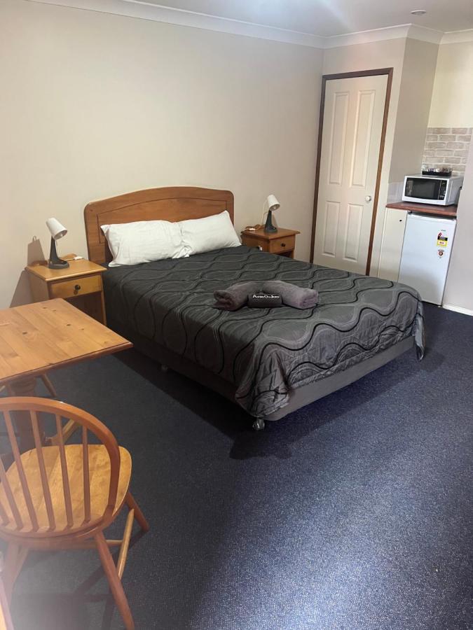 Asters On James Motor Inn Toowoomba Exterior foto
